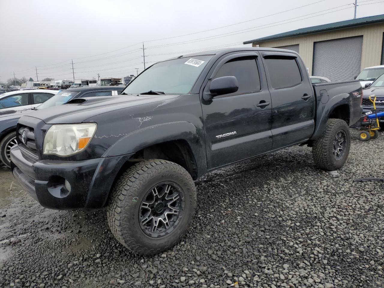 TOYOTA TACOMA DOU 2005