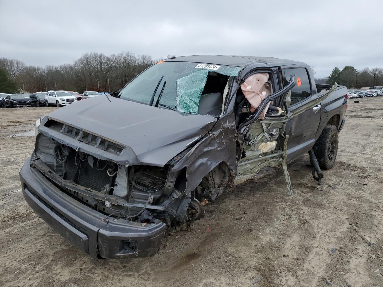 TOYOTA TUNDRA CRE 2018