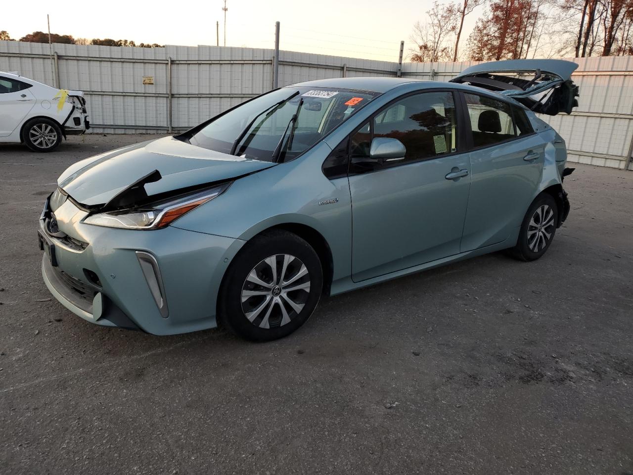 TOYOTA PRIUS 2019