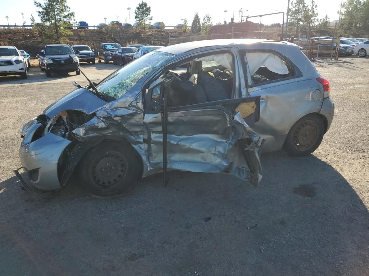 TOYOTA YARIS 2010