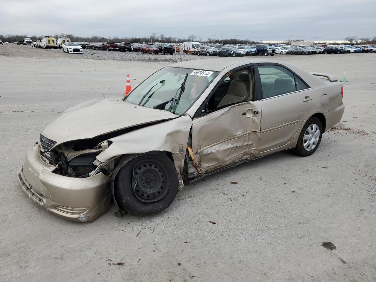 TOYOTA CAMRY LE 2004
