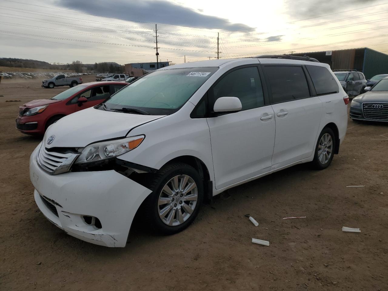 TOYOTA SIENNA 2015