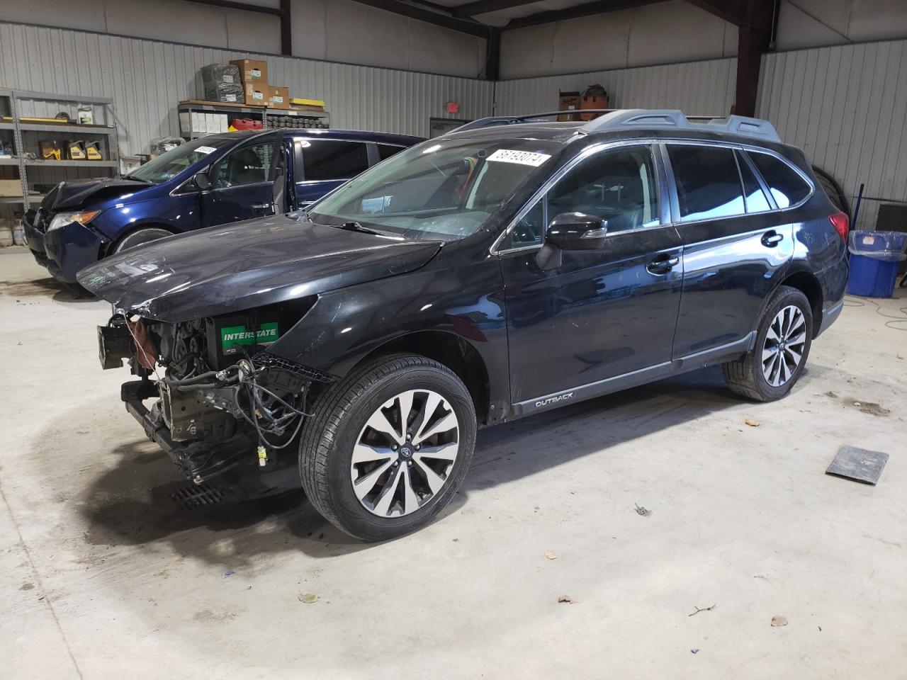 SUBARU OUTBACK 2016