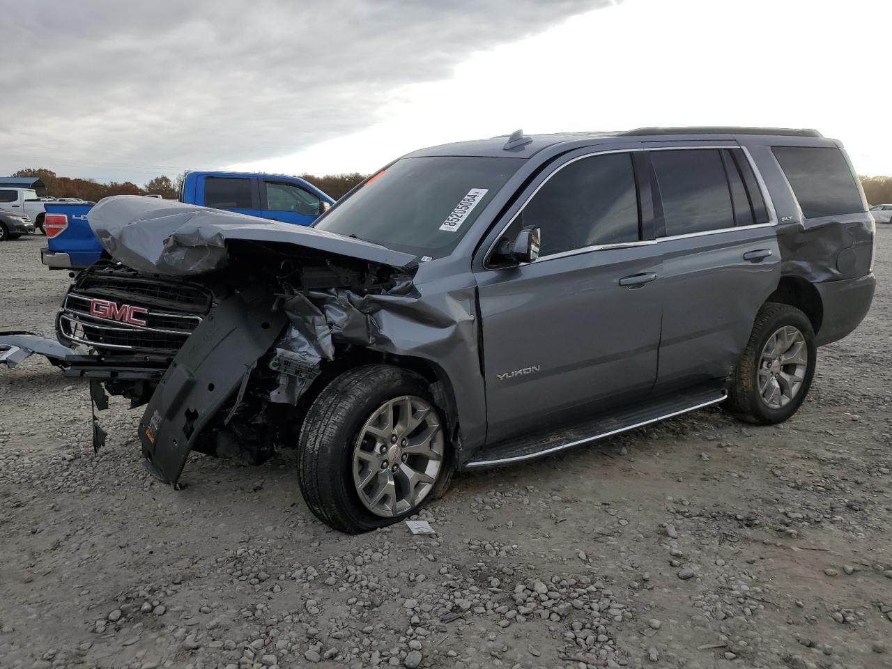 GMC YUKON SLT 2020