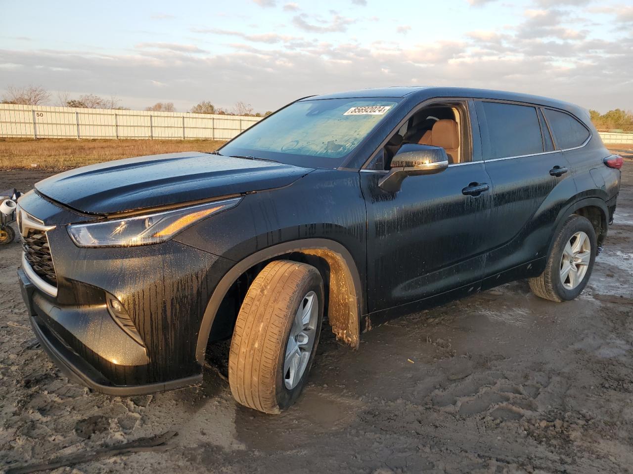 TOYOTA HIGHLANDER 2023
