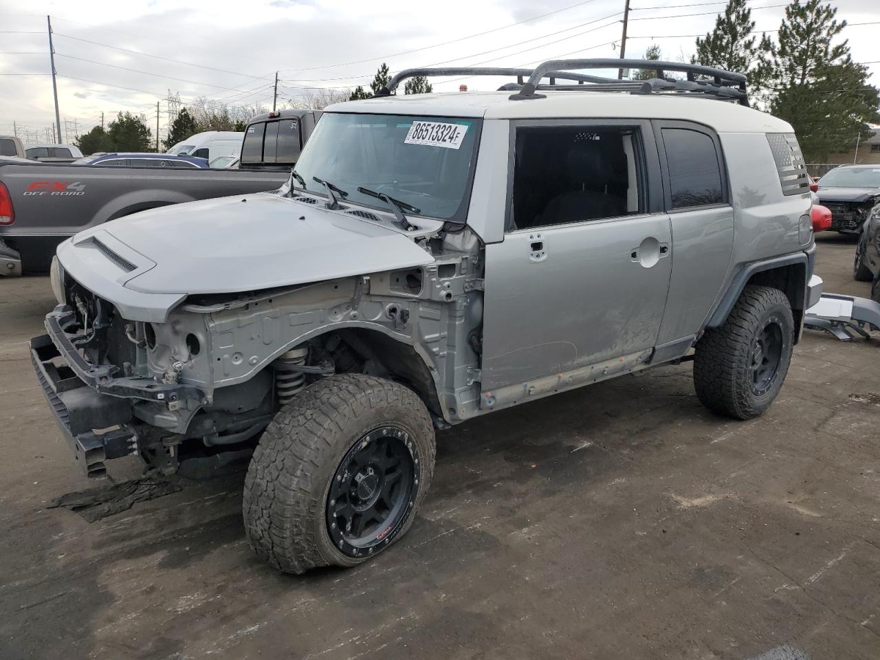TOYOTA FJ CRUISER 2010