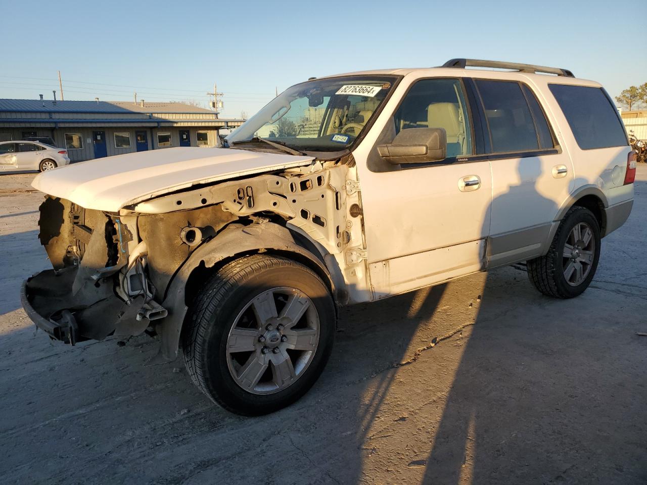 FORD EXPEDITION 2010