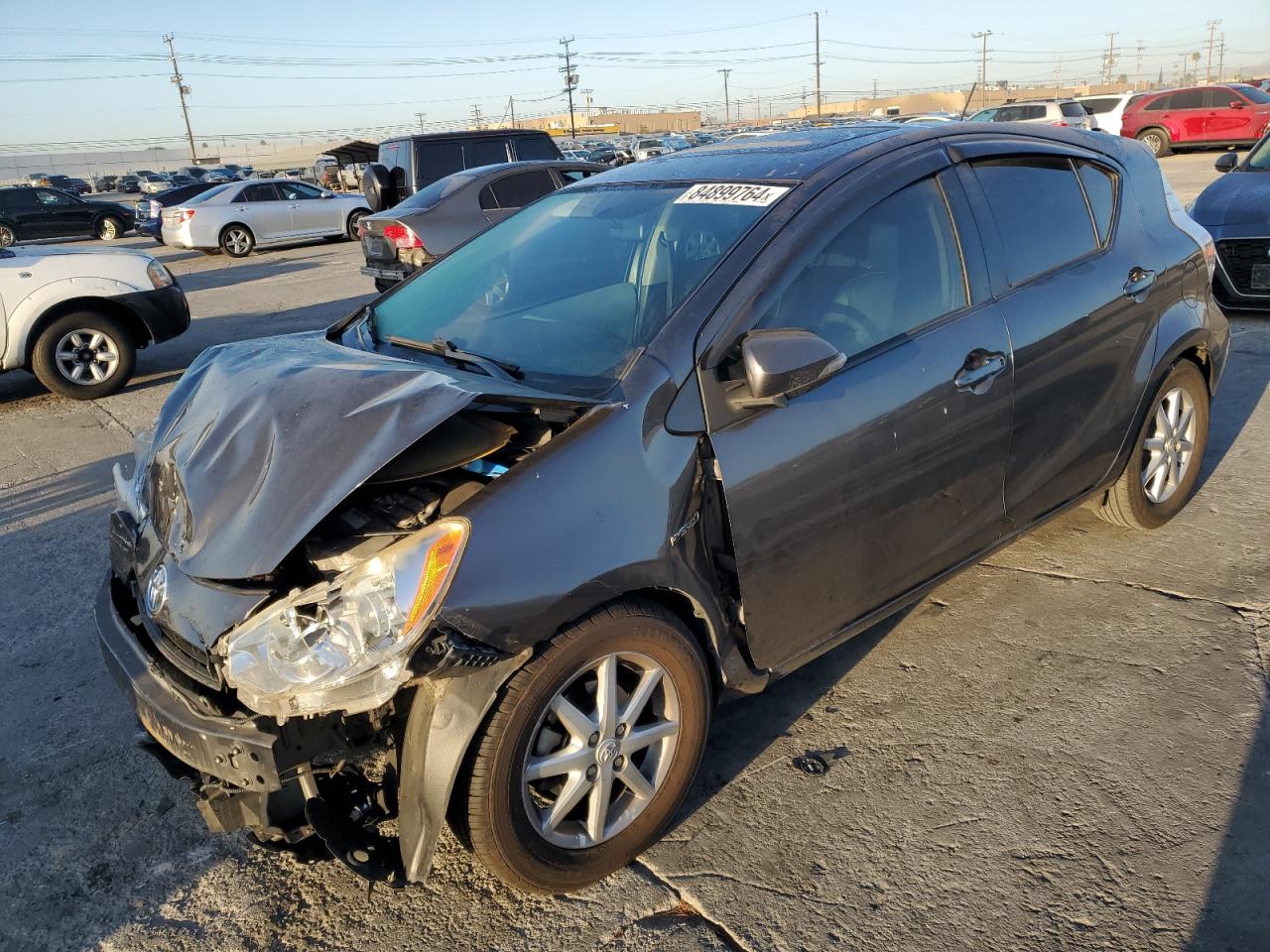 TOYOTA PRIUS C 2014