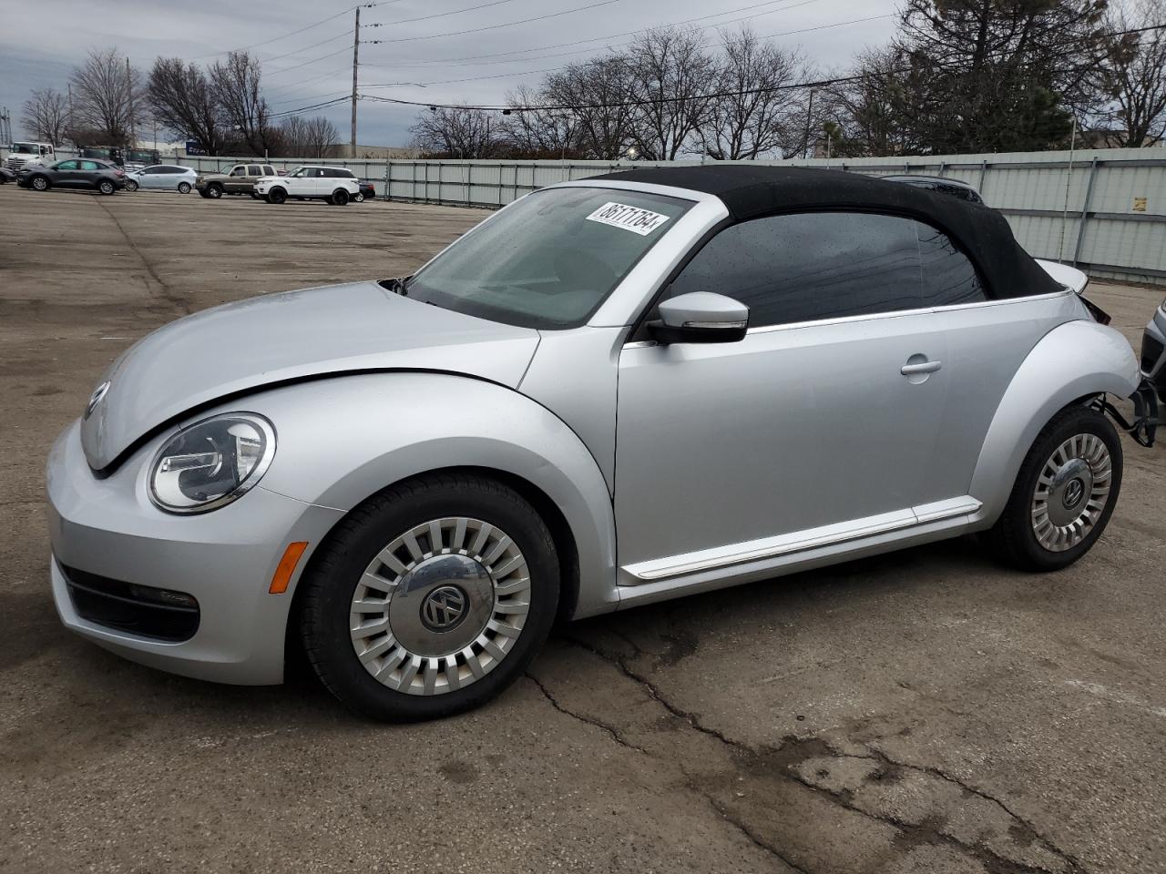 VOLKSWAGEN BEETLE S/S 2016