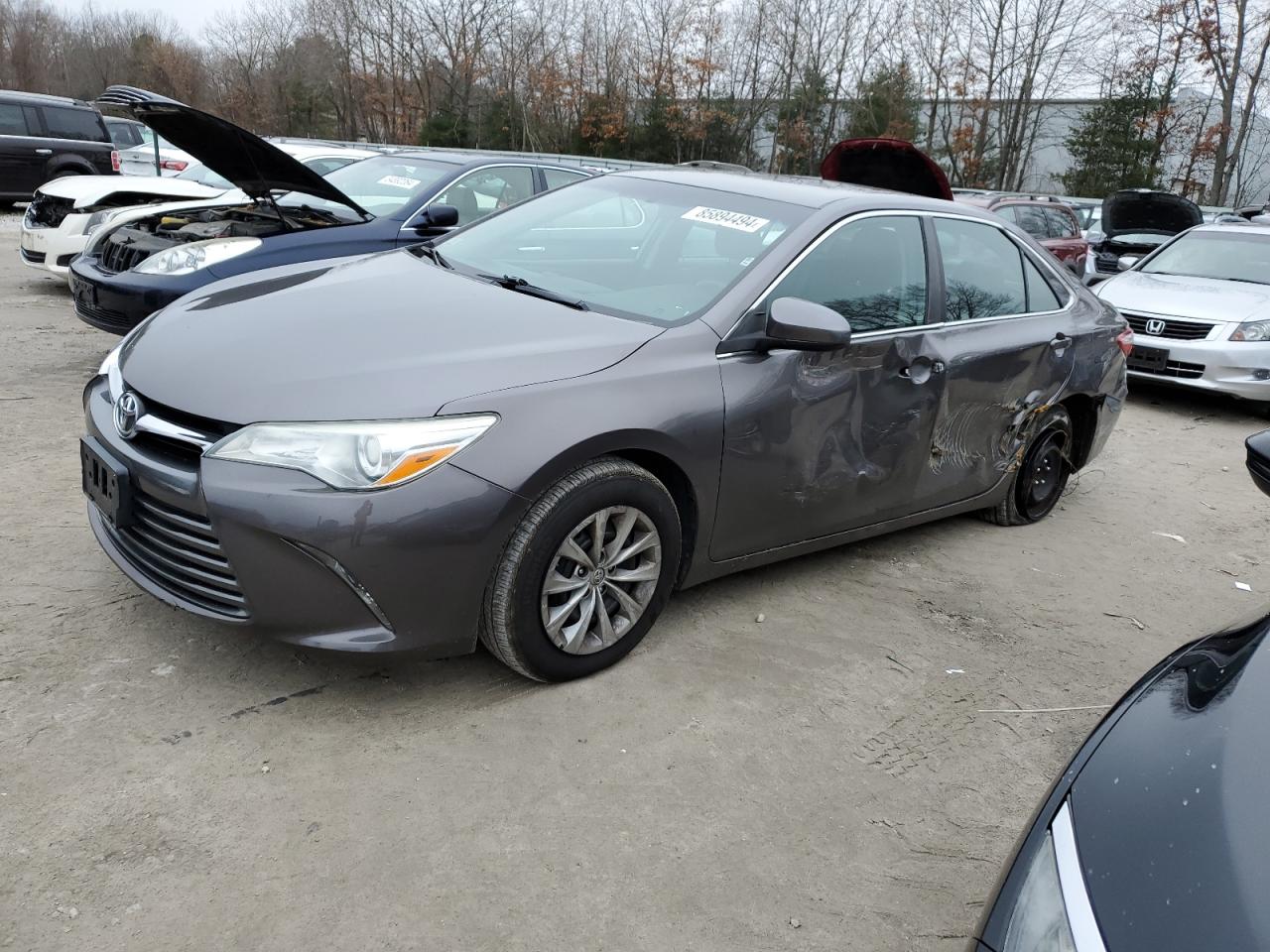 TOYOTA CAMRY LE 2015