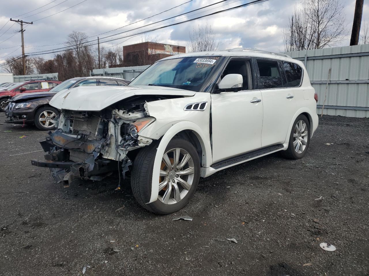 INFINITI QX80 2014