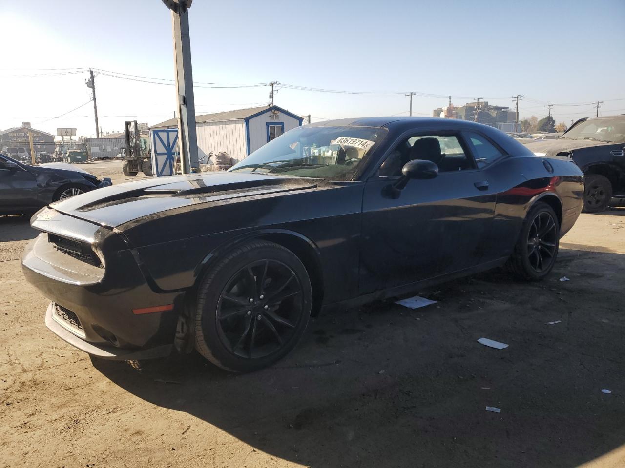 DODGE CHALLENGER 2016