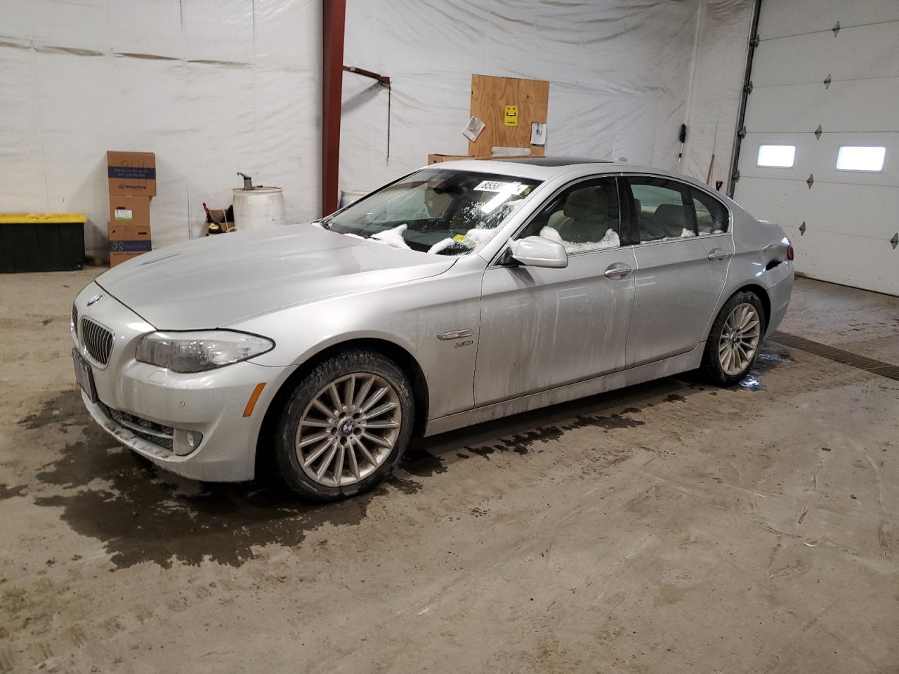BMW 535 XI 2011