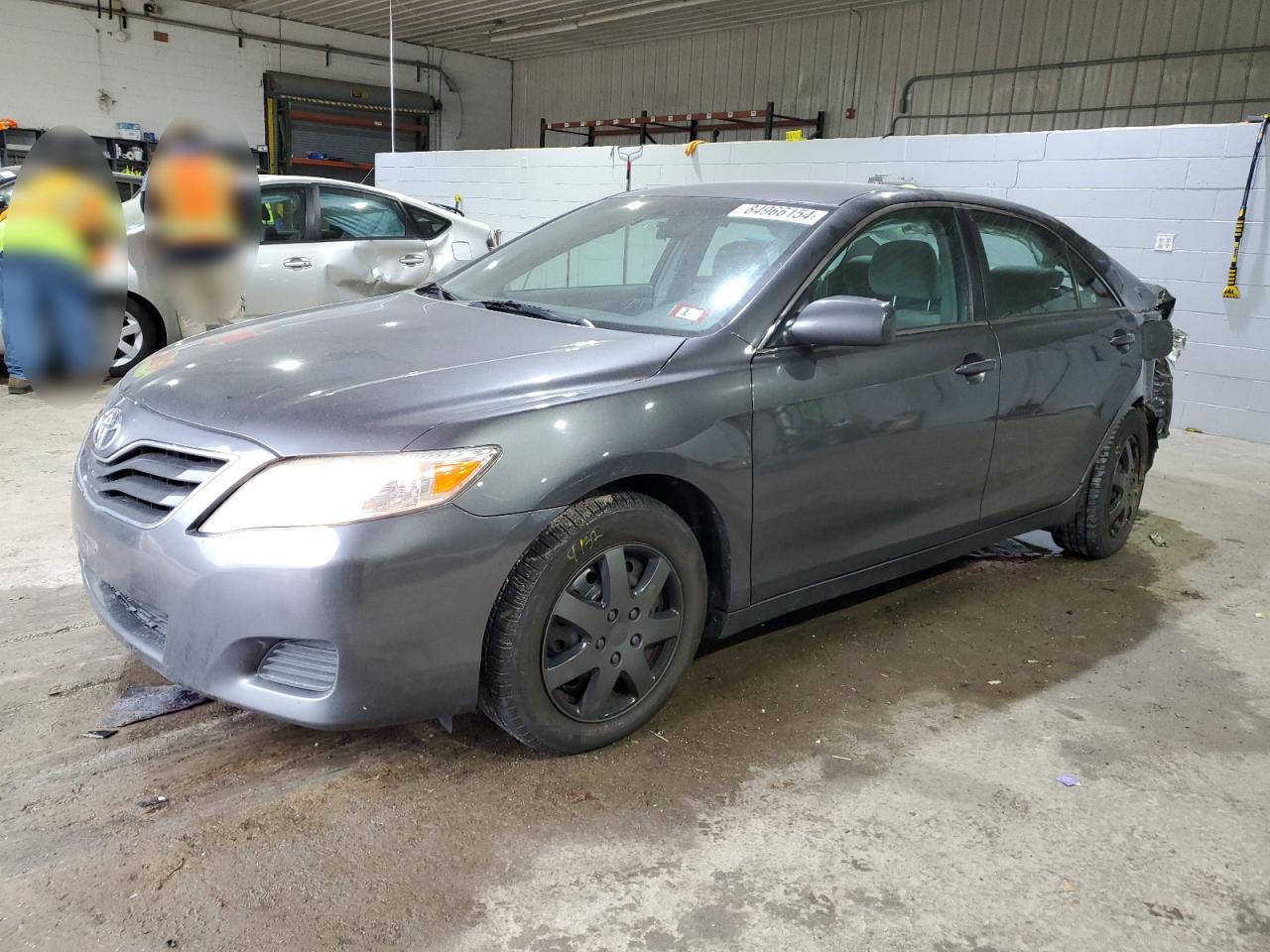 TOYOTA CAMRY BASE 2010