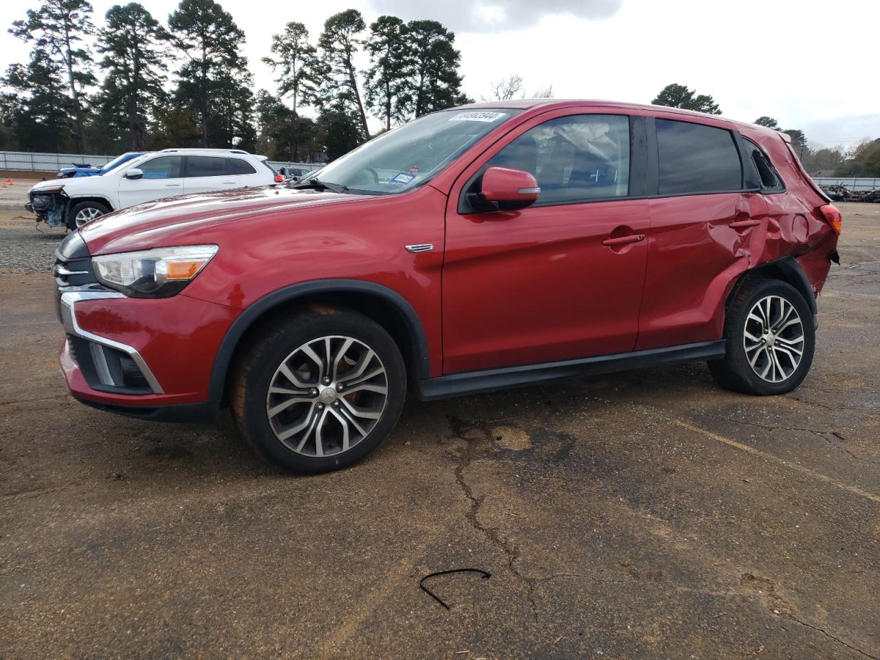 MITSUBISHI OUTLANDER 2019