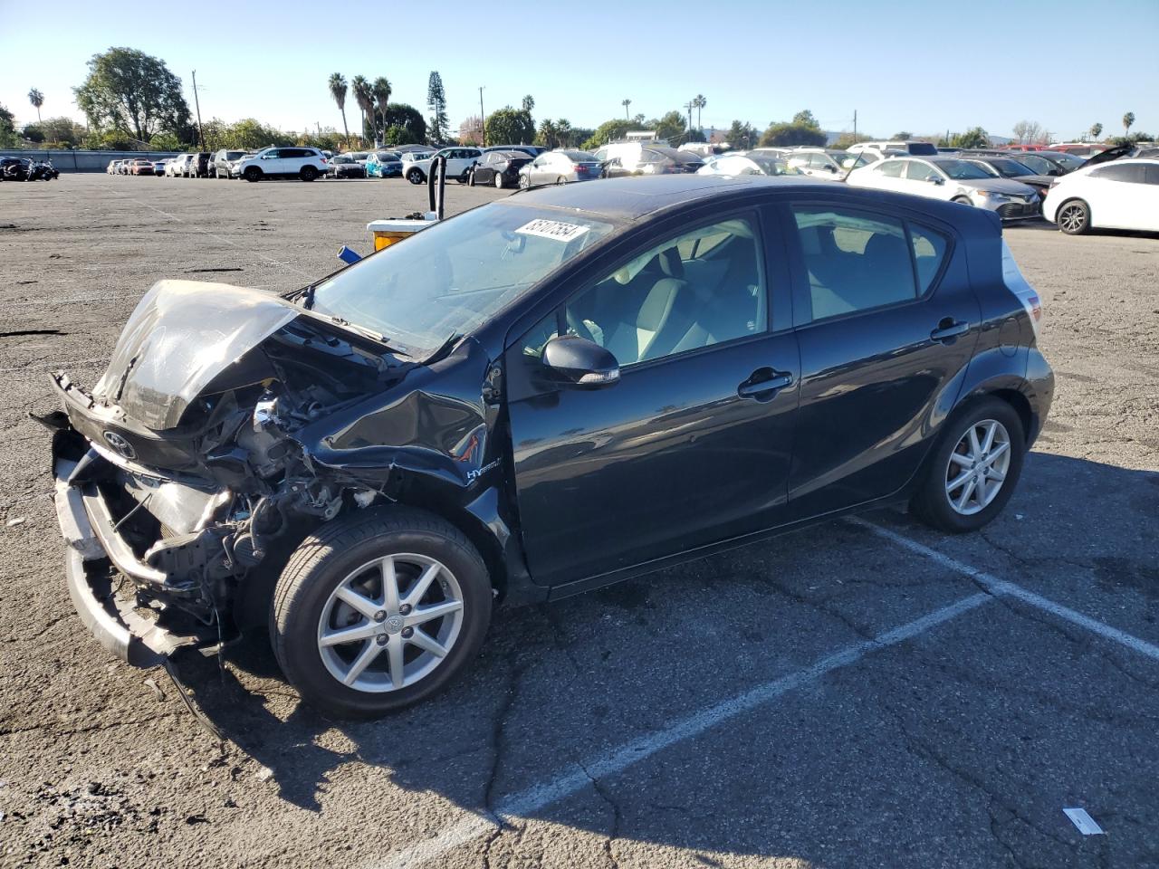 TOYOTA PRIUS C 2013