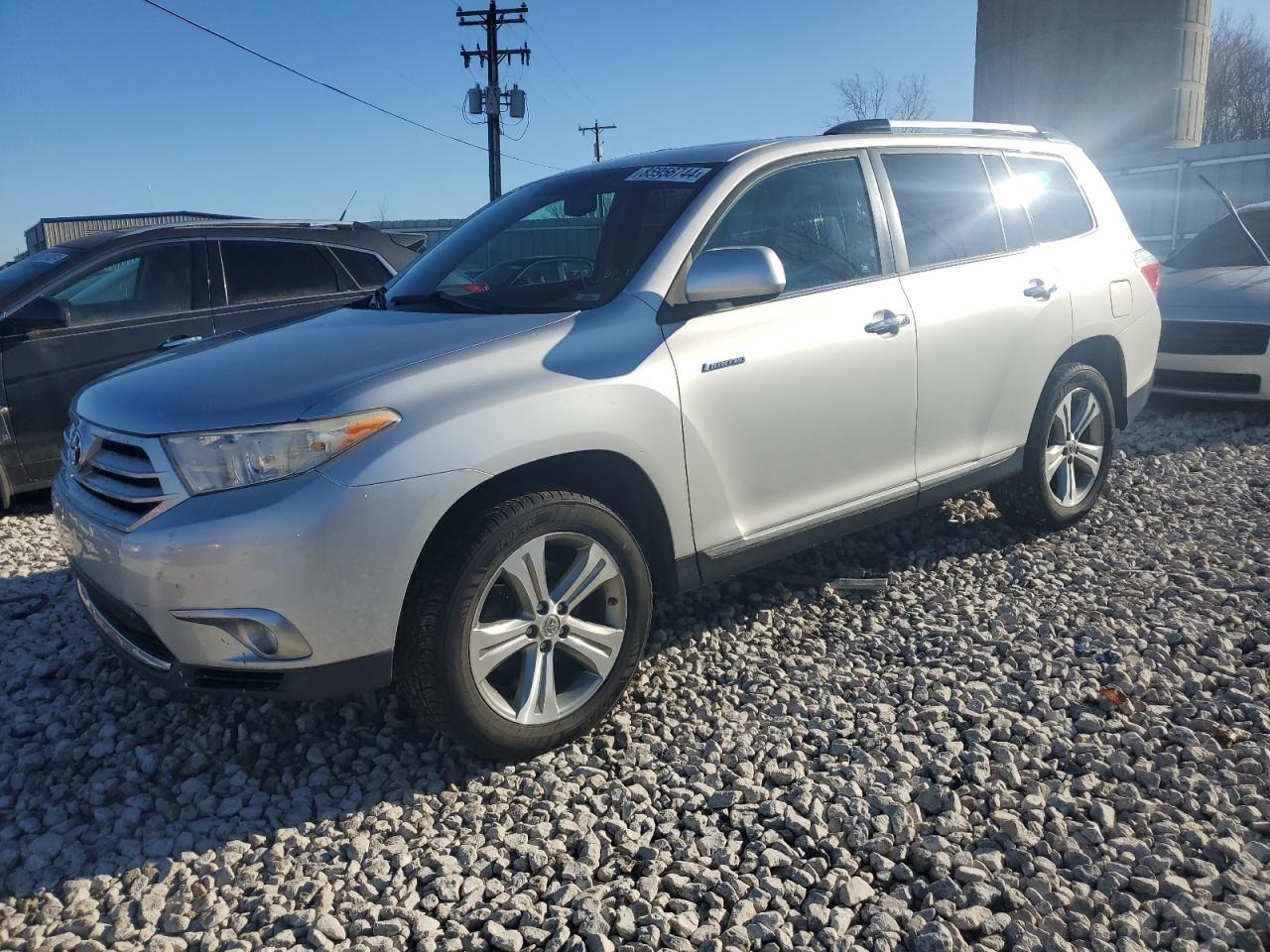 TOYOTA HIGHLANDER 2011