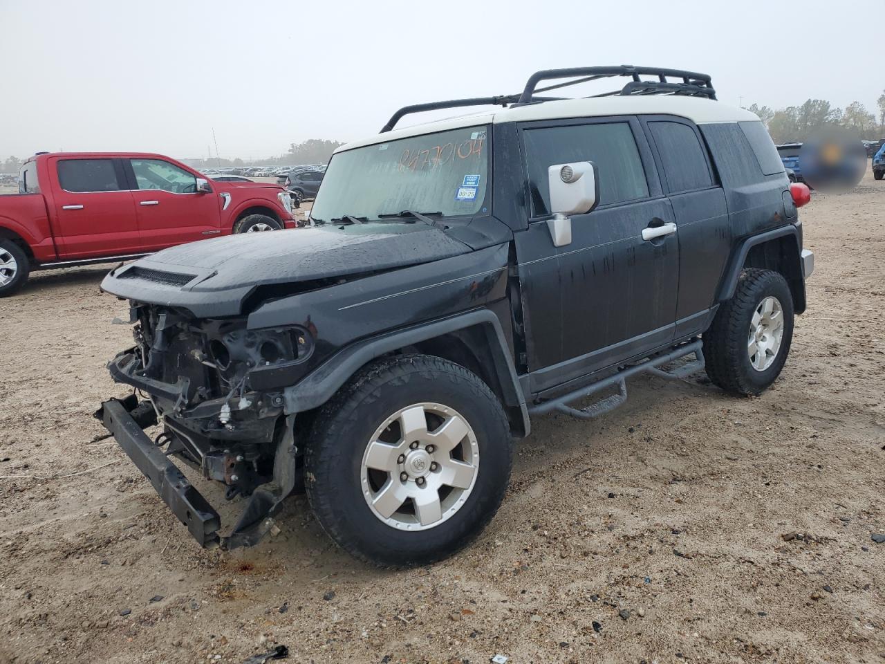 TOYOTA FJ CRUISER 2010