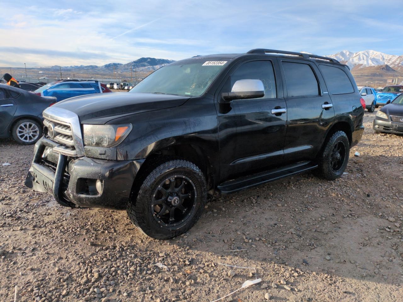 TOYOTA SEQUOIA LI 2011