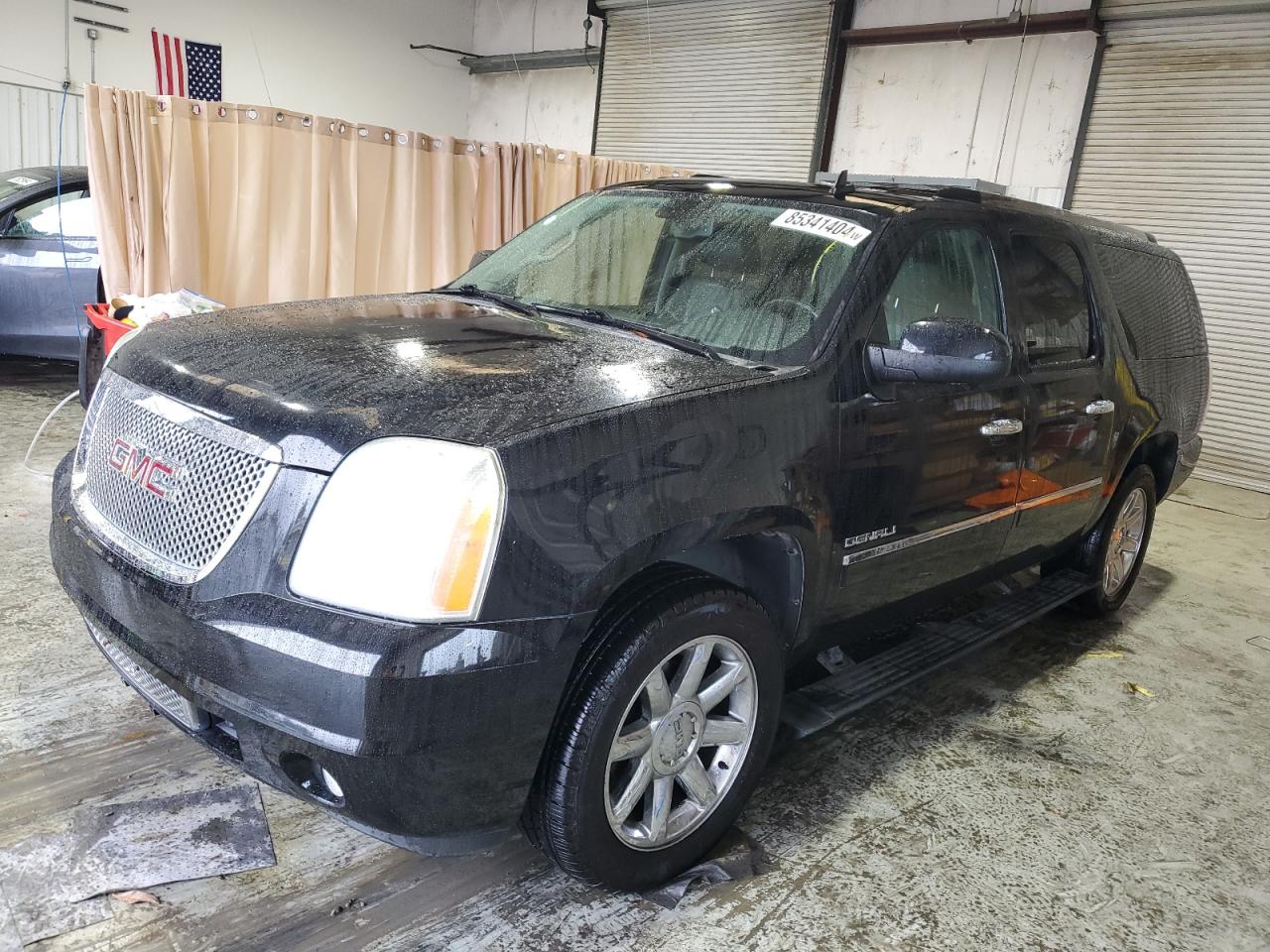 GMC YUKON XL D 2010