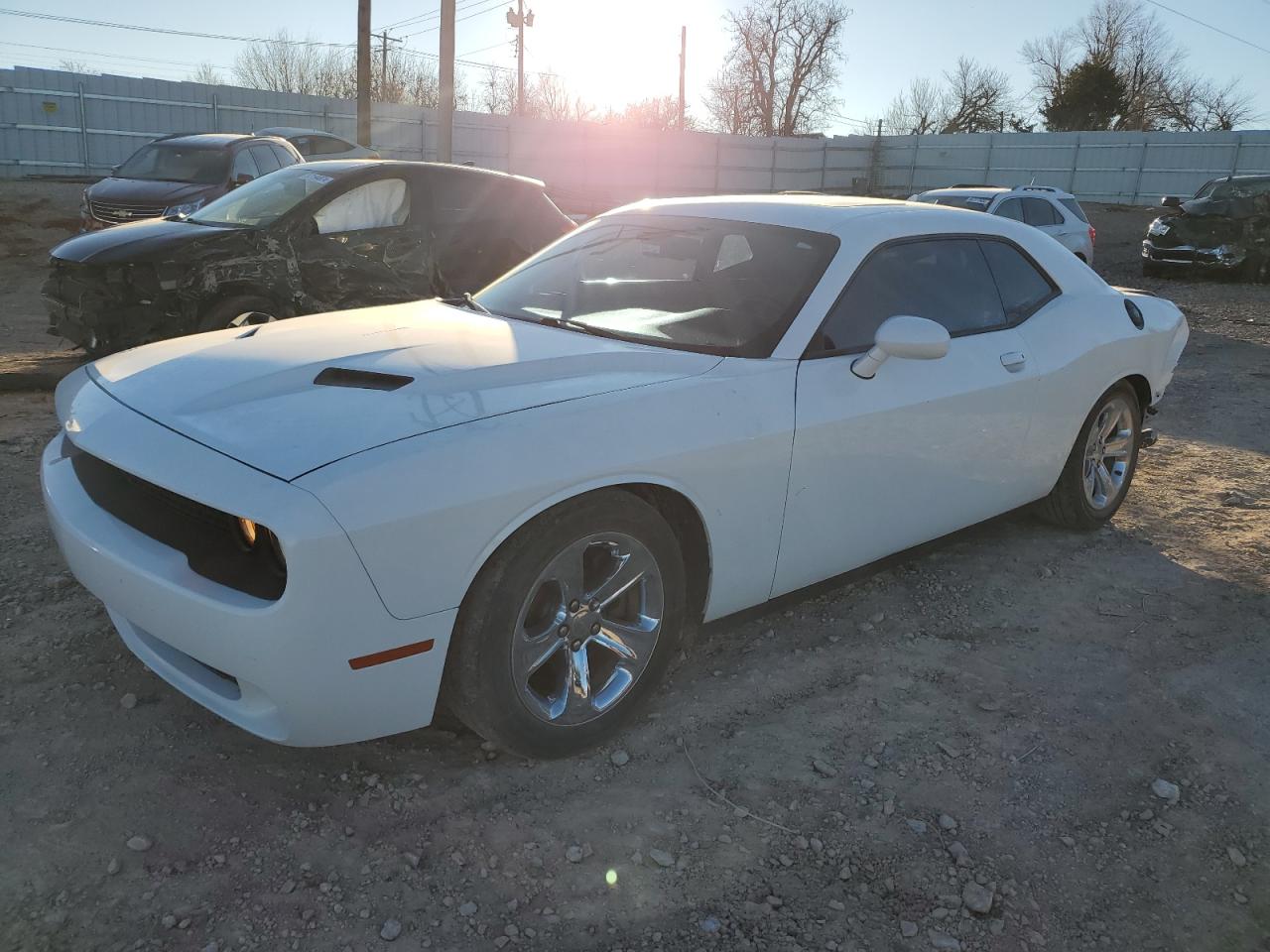 DODGE CHALLENGER 2016