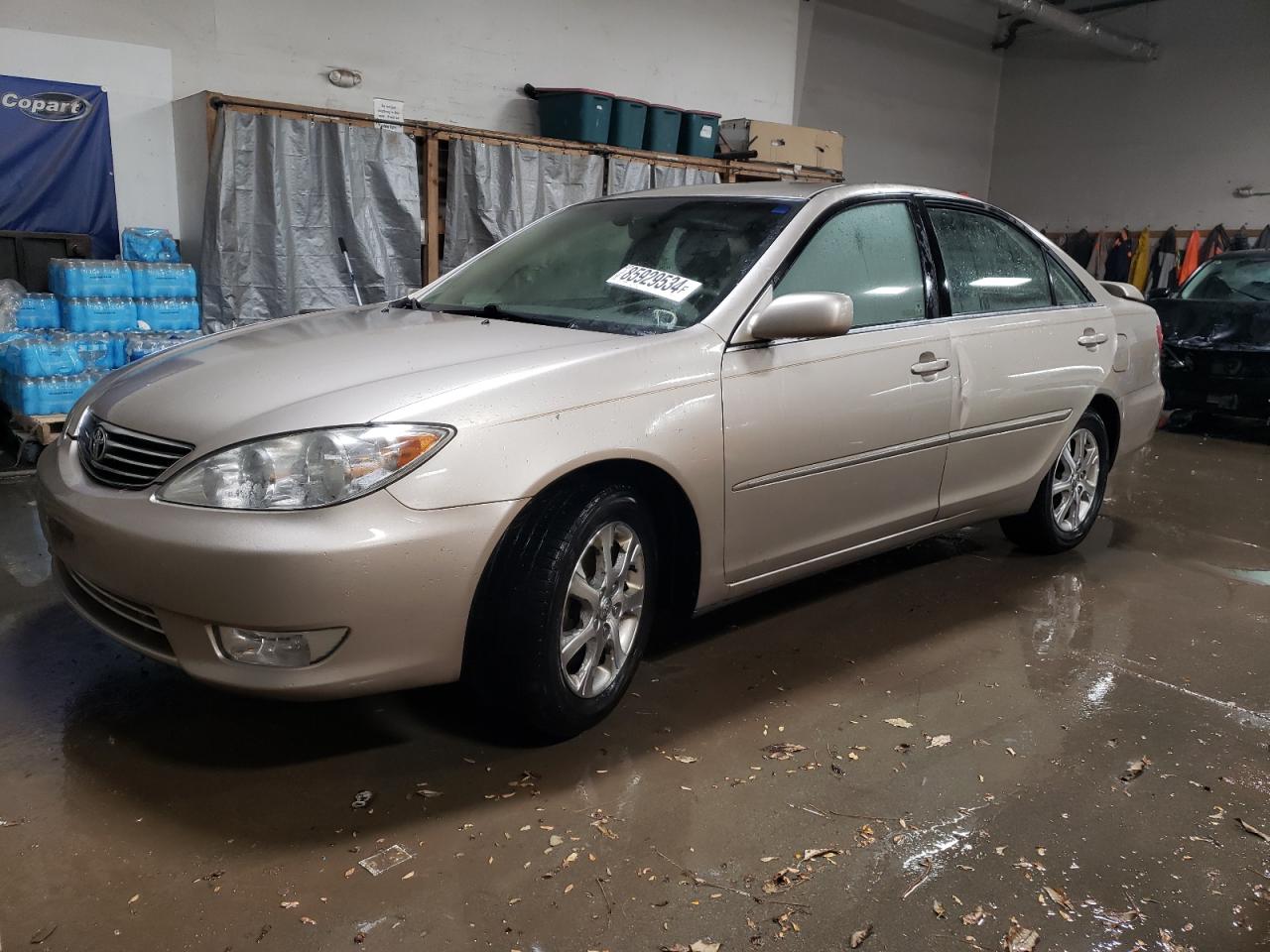 TOYOTA CAMRY LE 2005