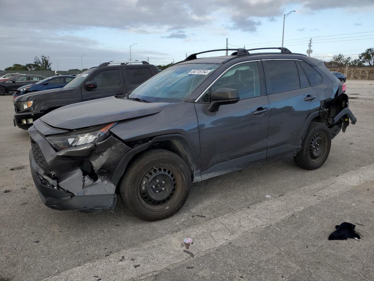TOYOTA RAV4 LE 2021