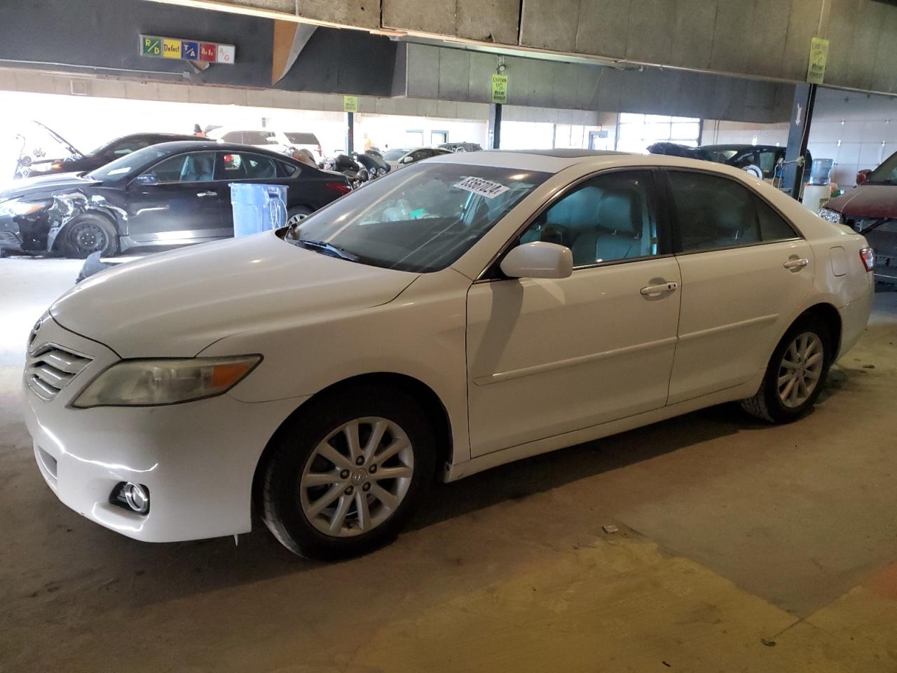 TOYOTA CAMRY BASE 2010