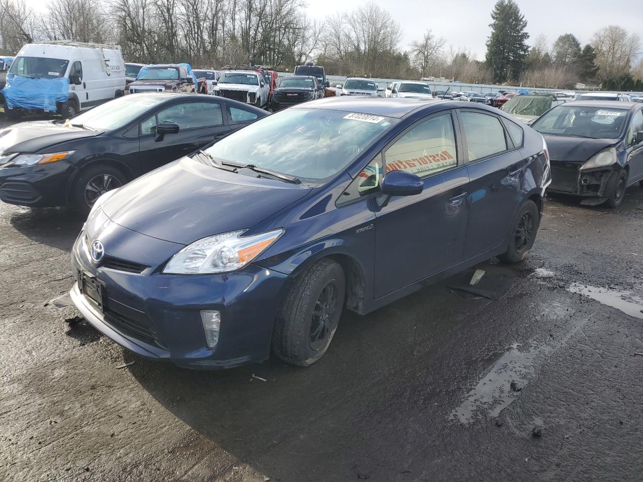 TOYOTA PRIUS 2014