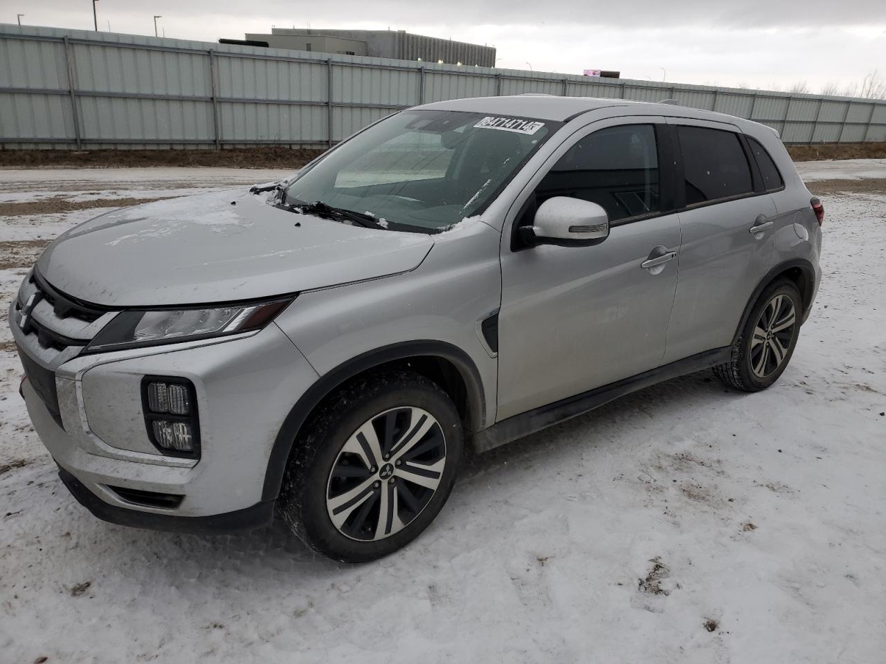 MITSUBISHI OUTLANDER 2021