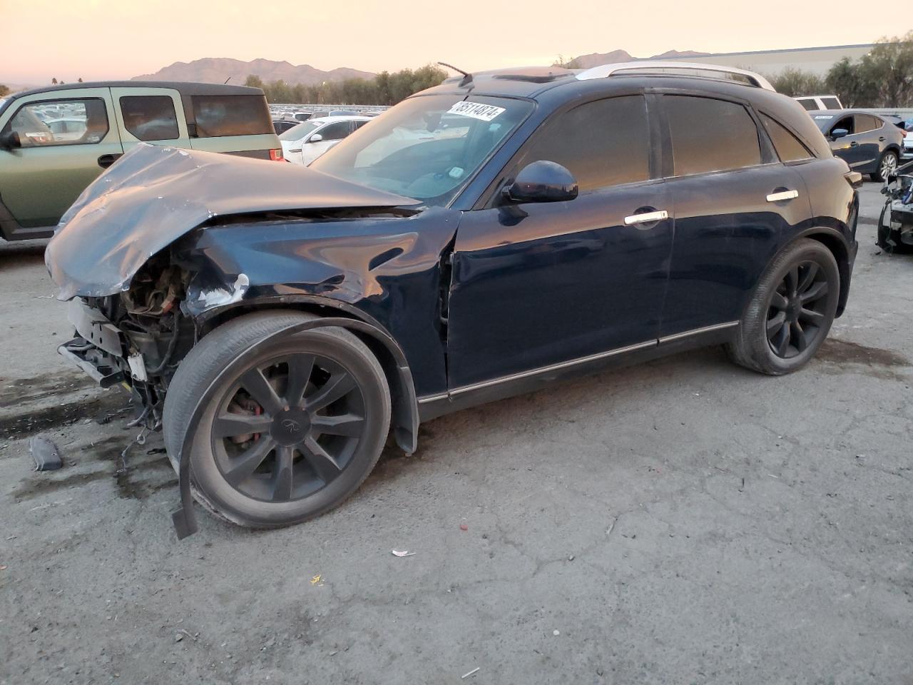 INFINITI FX35 2005