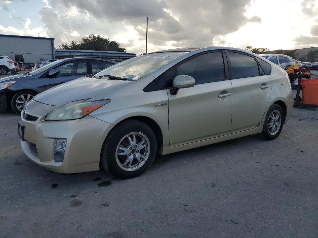 TOYOTA PRIUS 2010