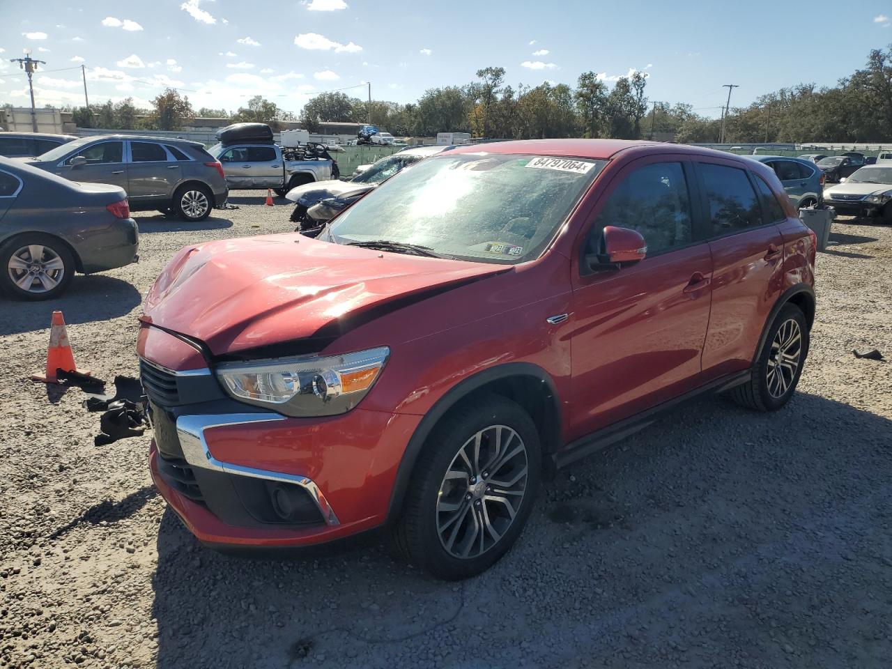 MITSUBISHI OUTLANDER 2017