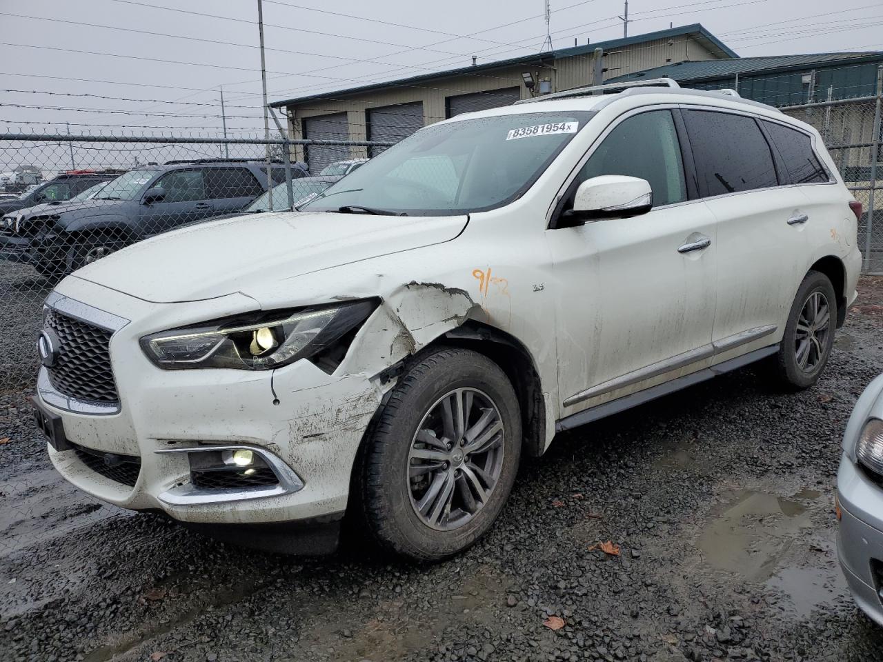 INFINITI QX60 LUXE 2019
