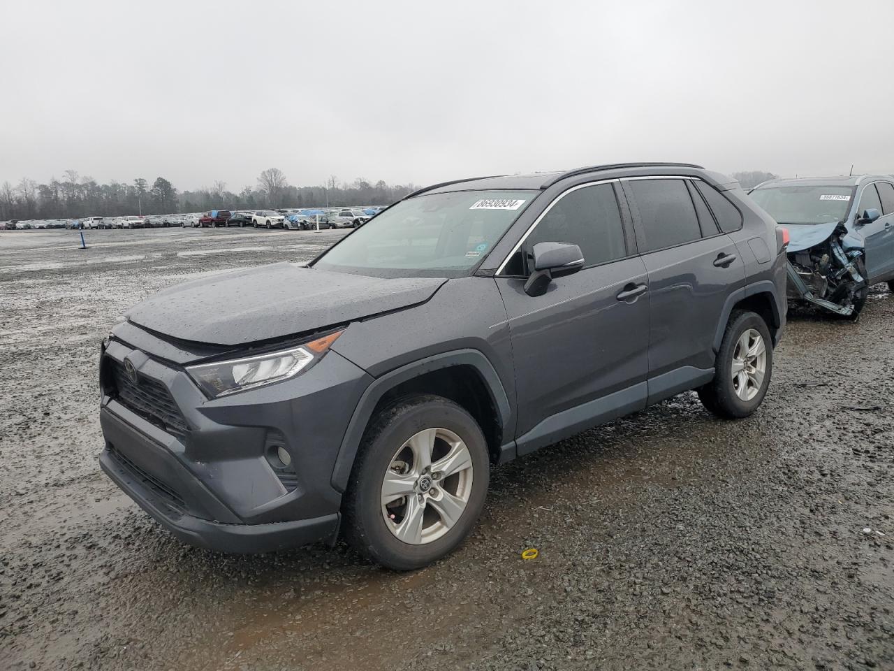 TOYOTA RAV4 XLE 2021