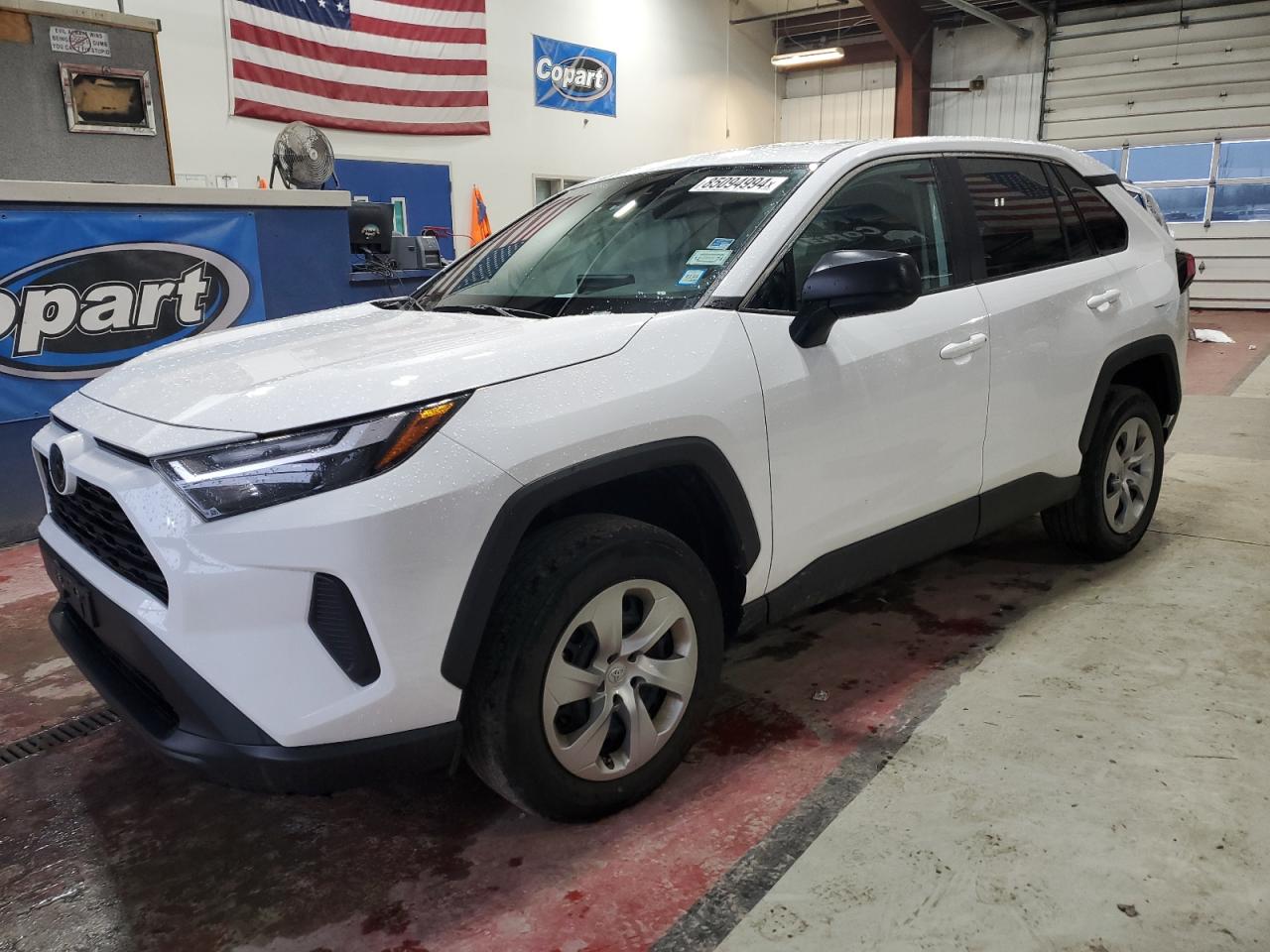 TOYOTA RAV4 LE 2023