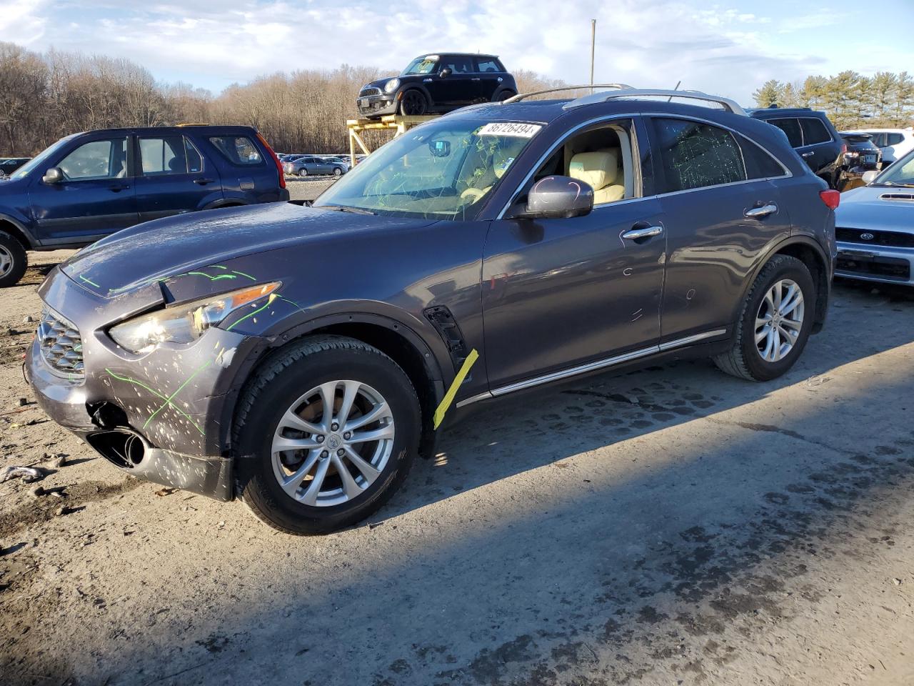 INFINITI FX35 2011