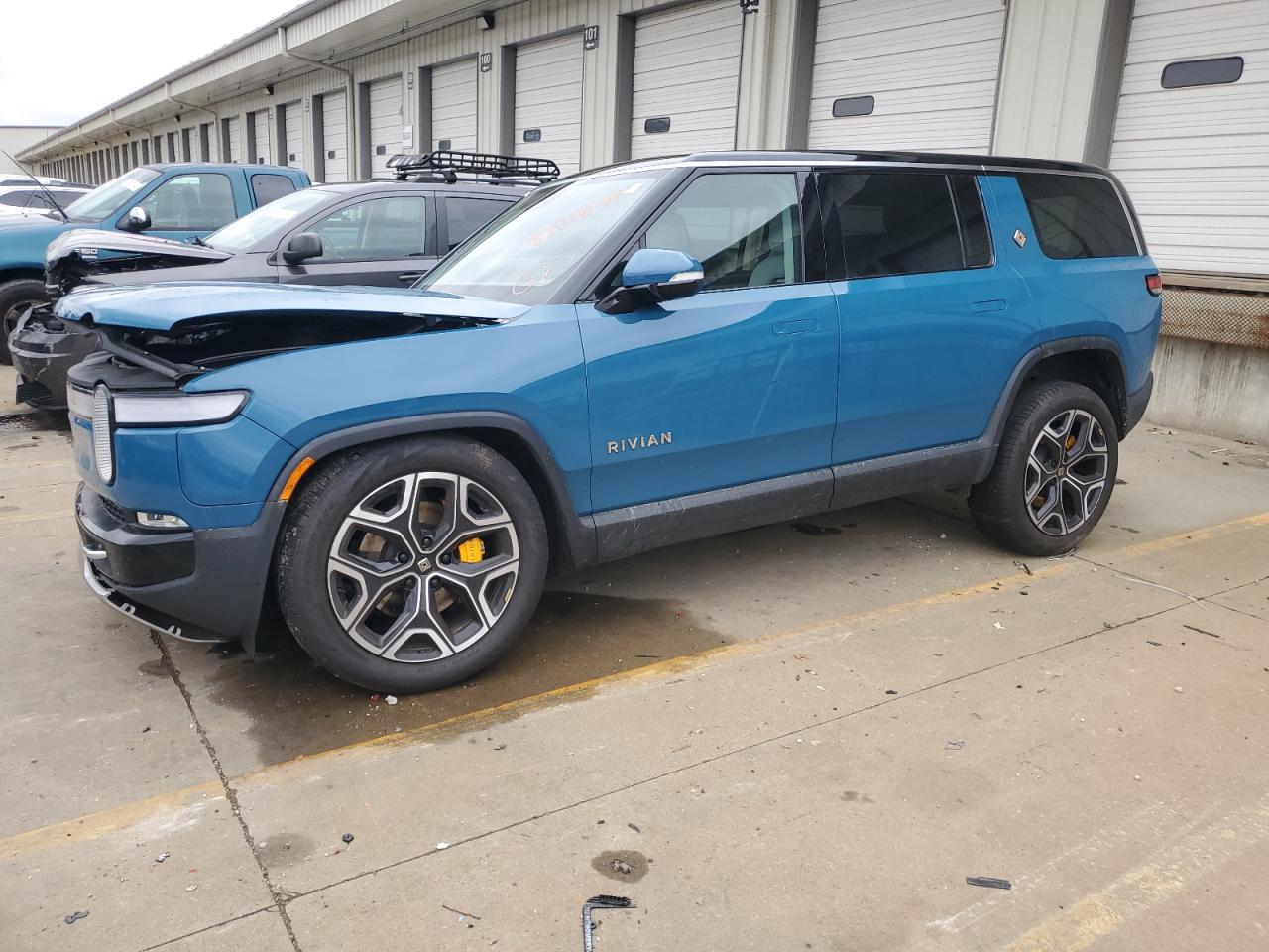 RIVIAN R1S ADVENT 2023