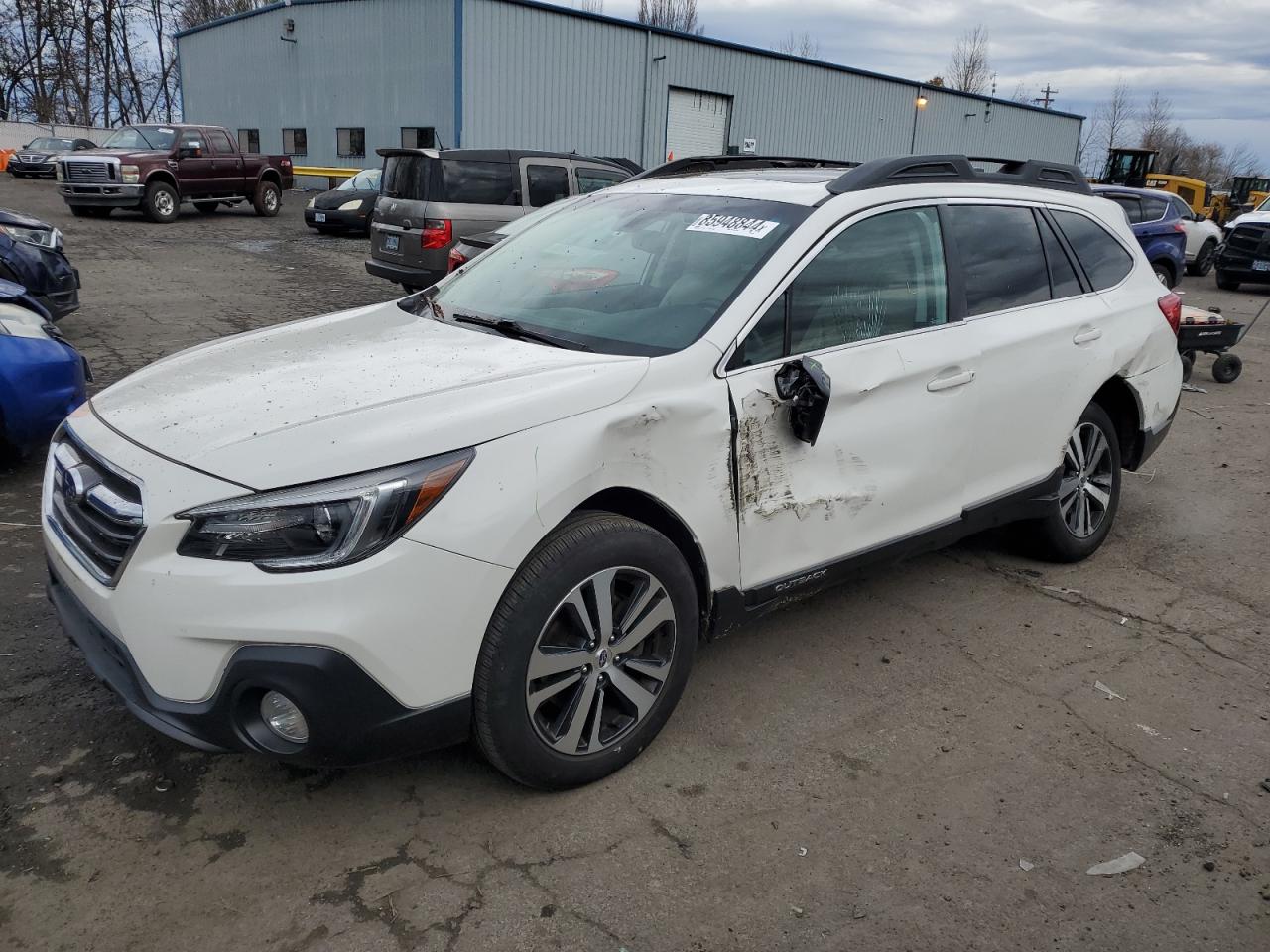 SUBARU OUTBACK 2. 2018