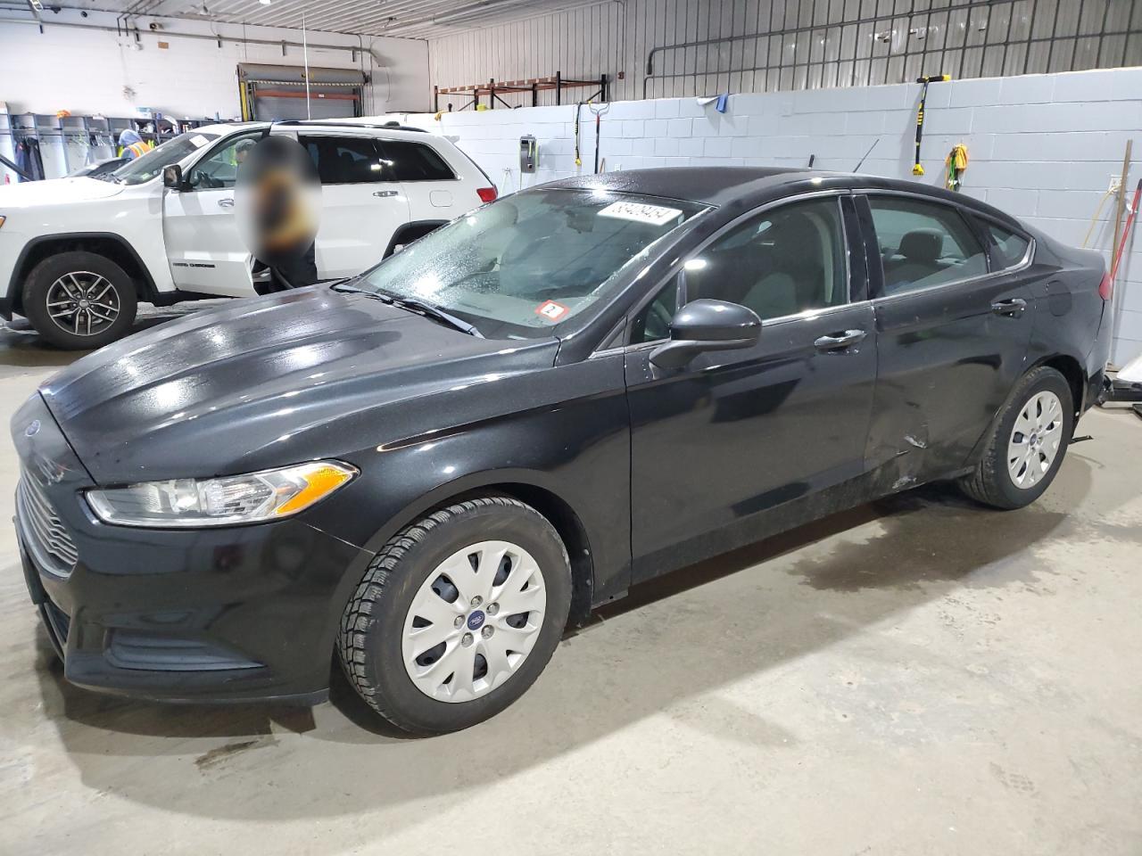 FORD FUSION S 2013