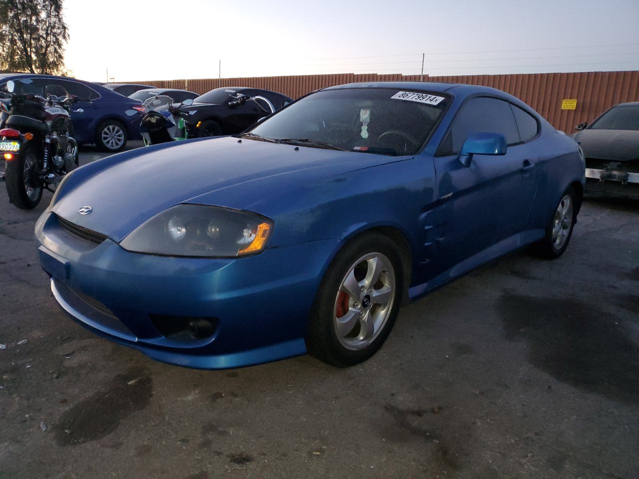 HYUNDAI TIBURON 2005