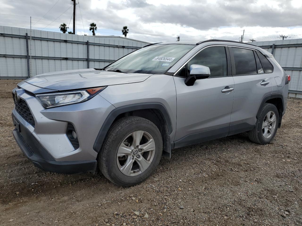 TOYOTA RAV4 XLE 2021