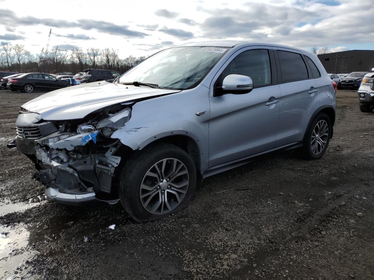MITSUBISHI OUTLANDER 2017
