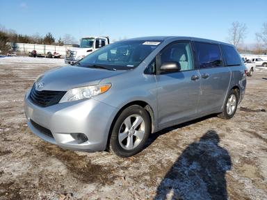 Toyota Sienna 2016