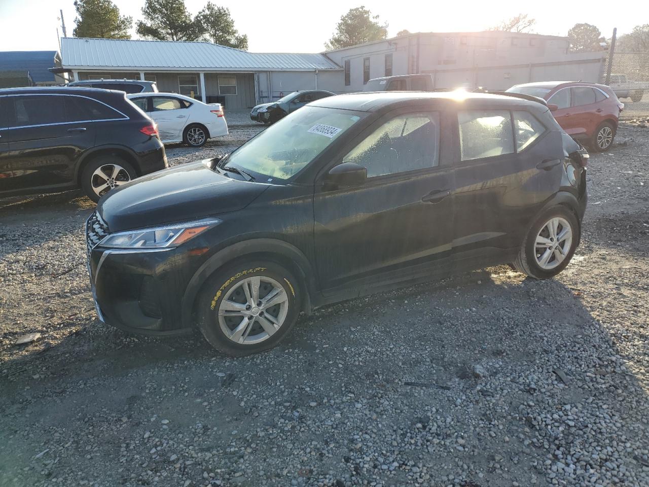 NISSAN KICKS S 2023