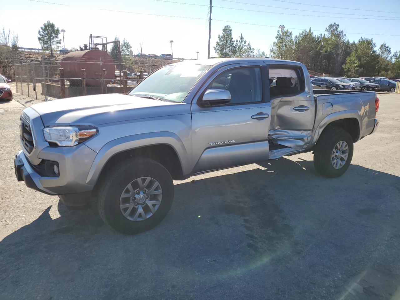 TOYOTA TACOMA DOU 2019