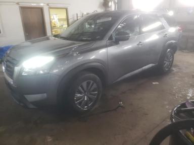 Nissan Pathfinder 2025