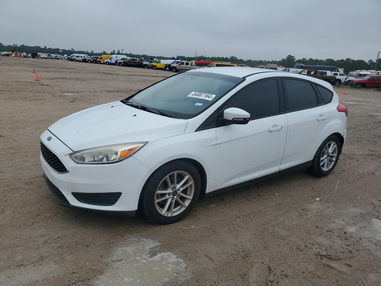 FORD FOCUS SE 2016