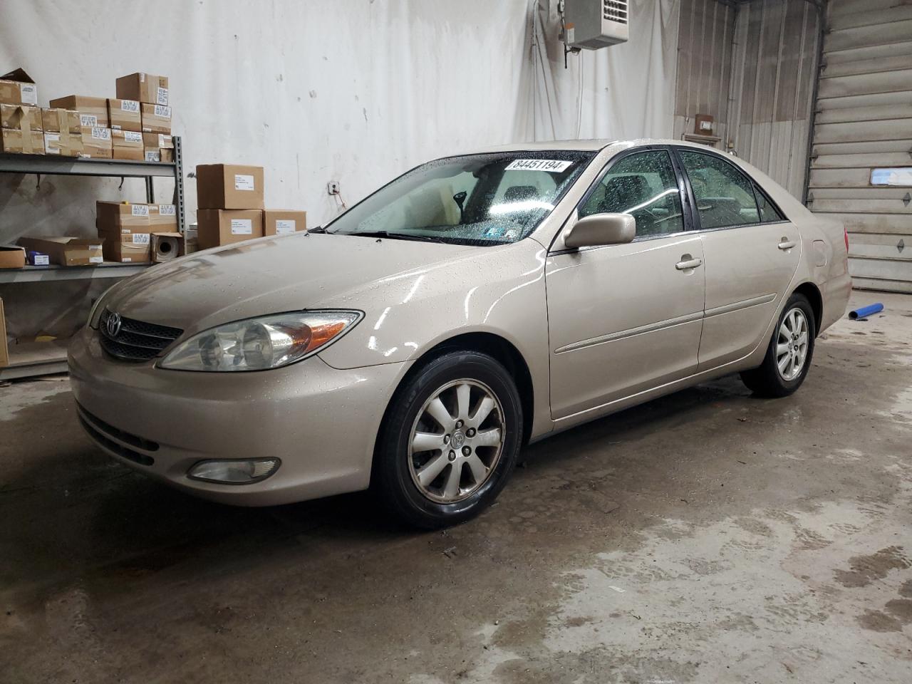 TOYOTA CAMRY LE 2004