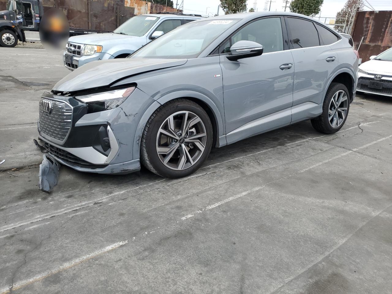 AUDI Q4 E-TRON 2024